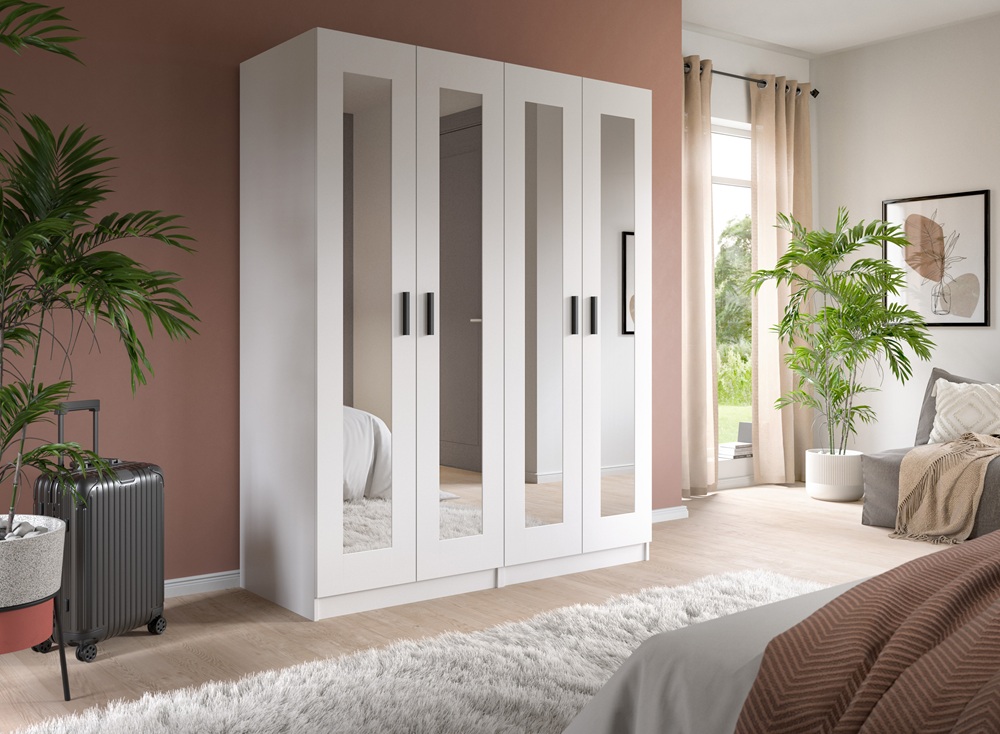 Kleiderschrank mit Spiegeltüren