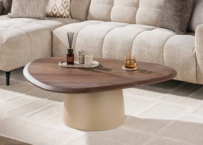 Couchtisch Zeron | dreieckig | Akazie massiv | Braun