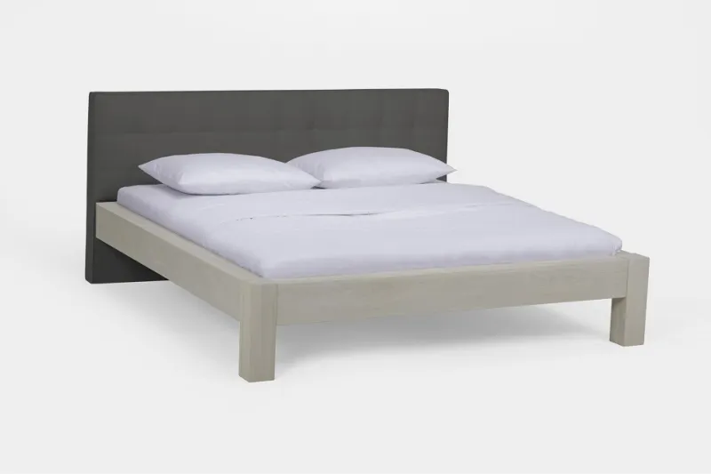 Holzbett massiv Lotus | Wildeiche weiß geölt | 160x220 | Kopfteil 2