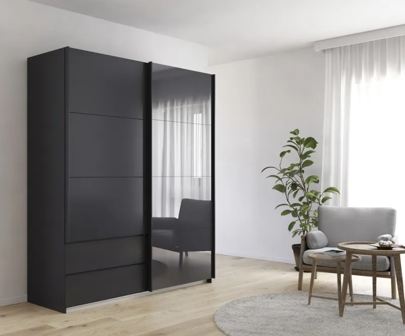 Schwebetürenschrank Elara mit Glas | grau metallic / basalt grau | 181 x 210 x 62 cm