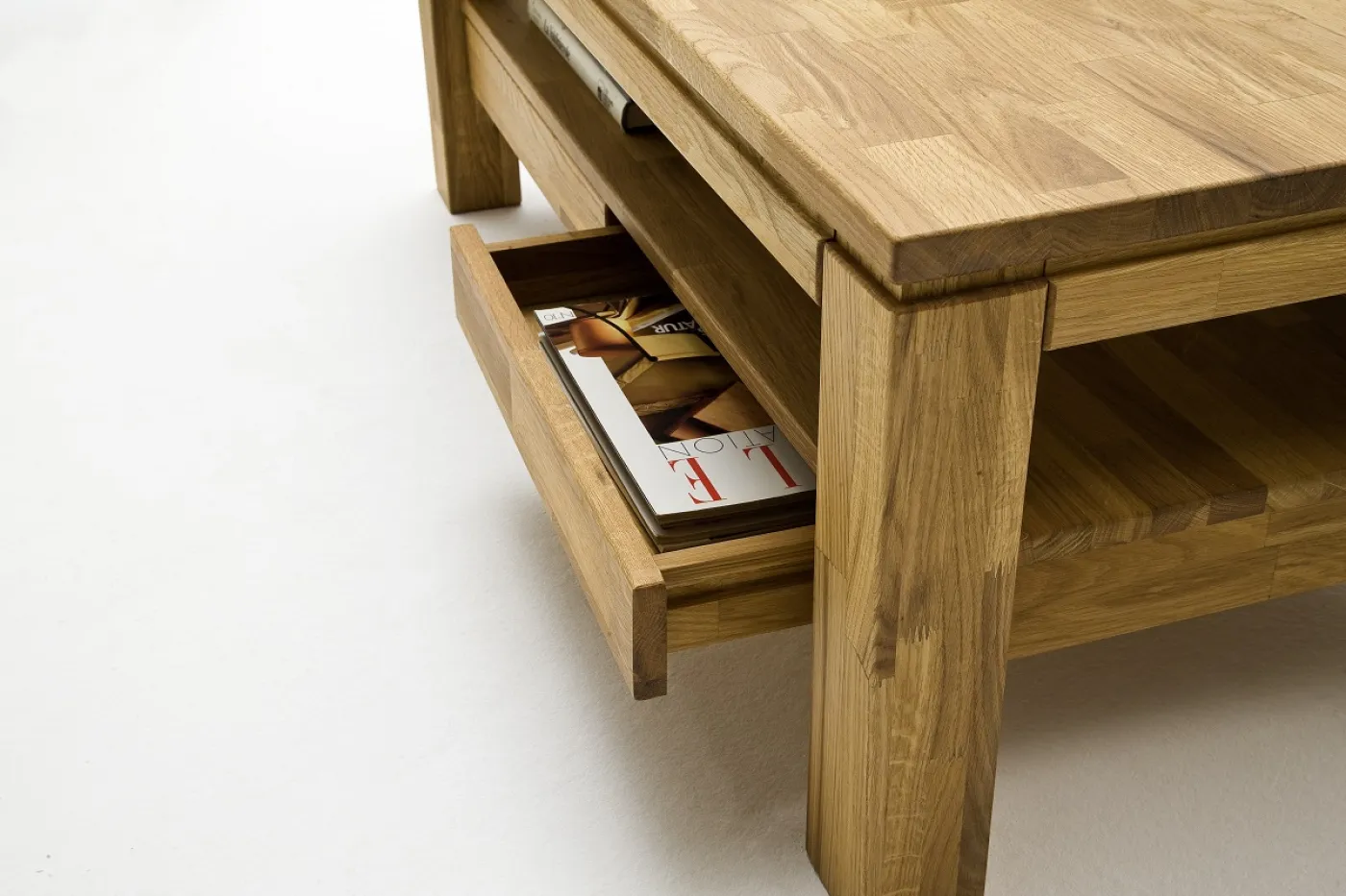 Couchtisch Gordon | Asteiche massiv | mit Schubkästen | 115X70