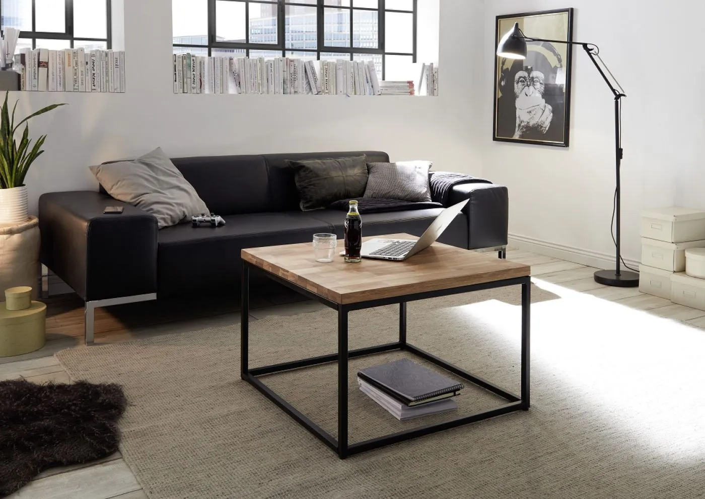 Couchtisch Sakura | Asteiche massiv | mit Metallrahmen | 70x70 | Eiche