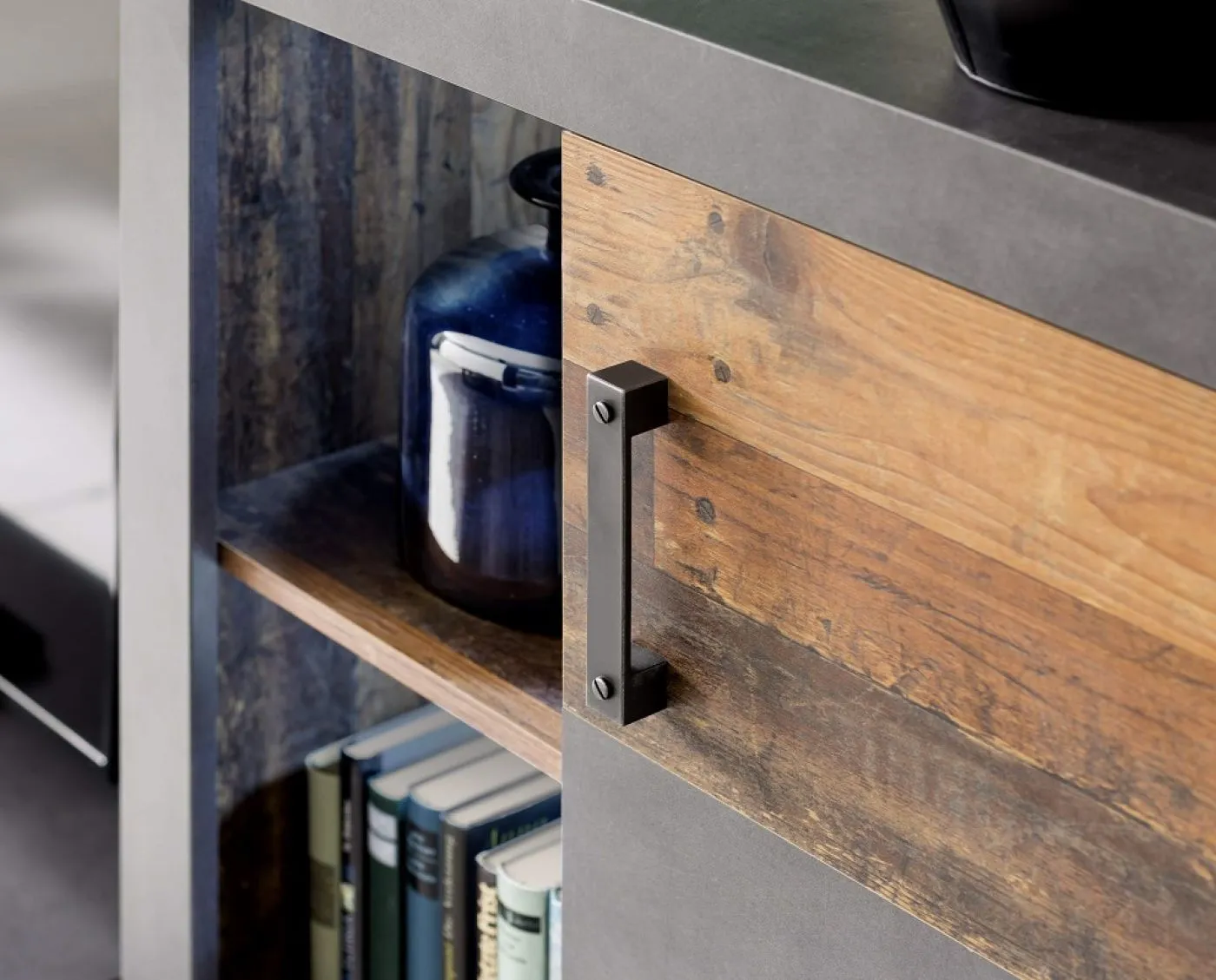 Highboard Kommode Indy | Old Used Wood / Matera grau | Shabby Look ohne Beleuchtung