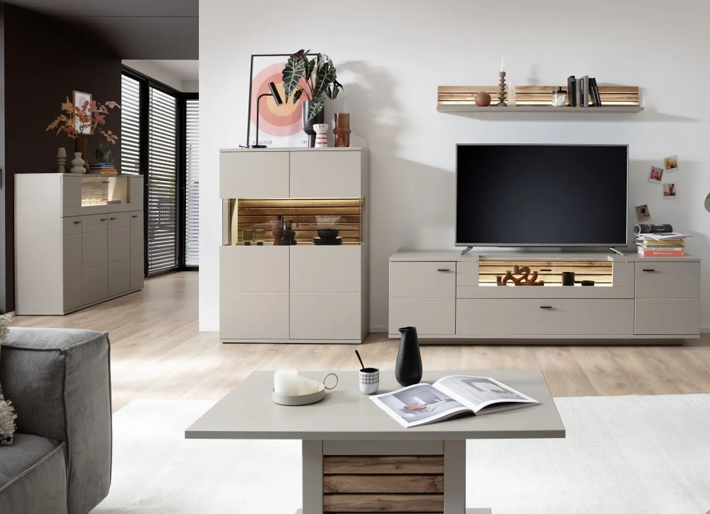 Highboard Lüttich | Basalt / Wotan Eiche | optional LED Beleuchtung