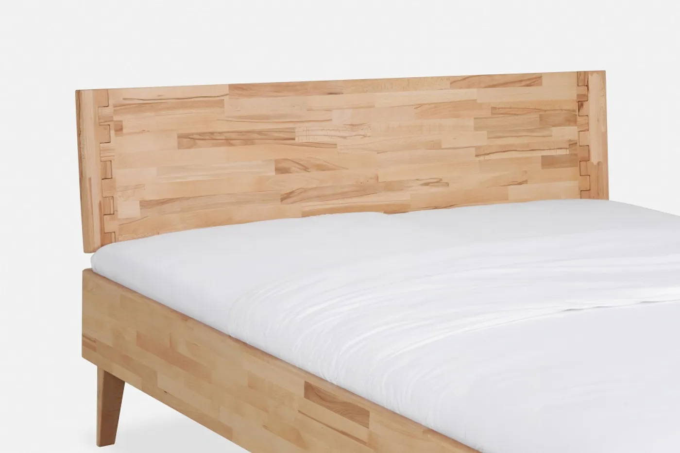 Holzbett massiv Atlanta | Buche lackiert | 140x190