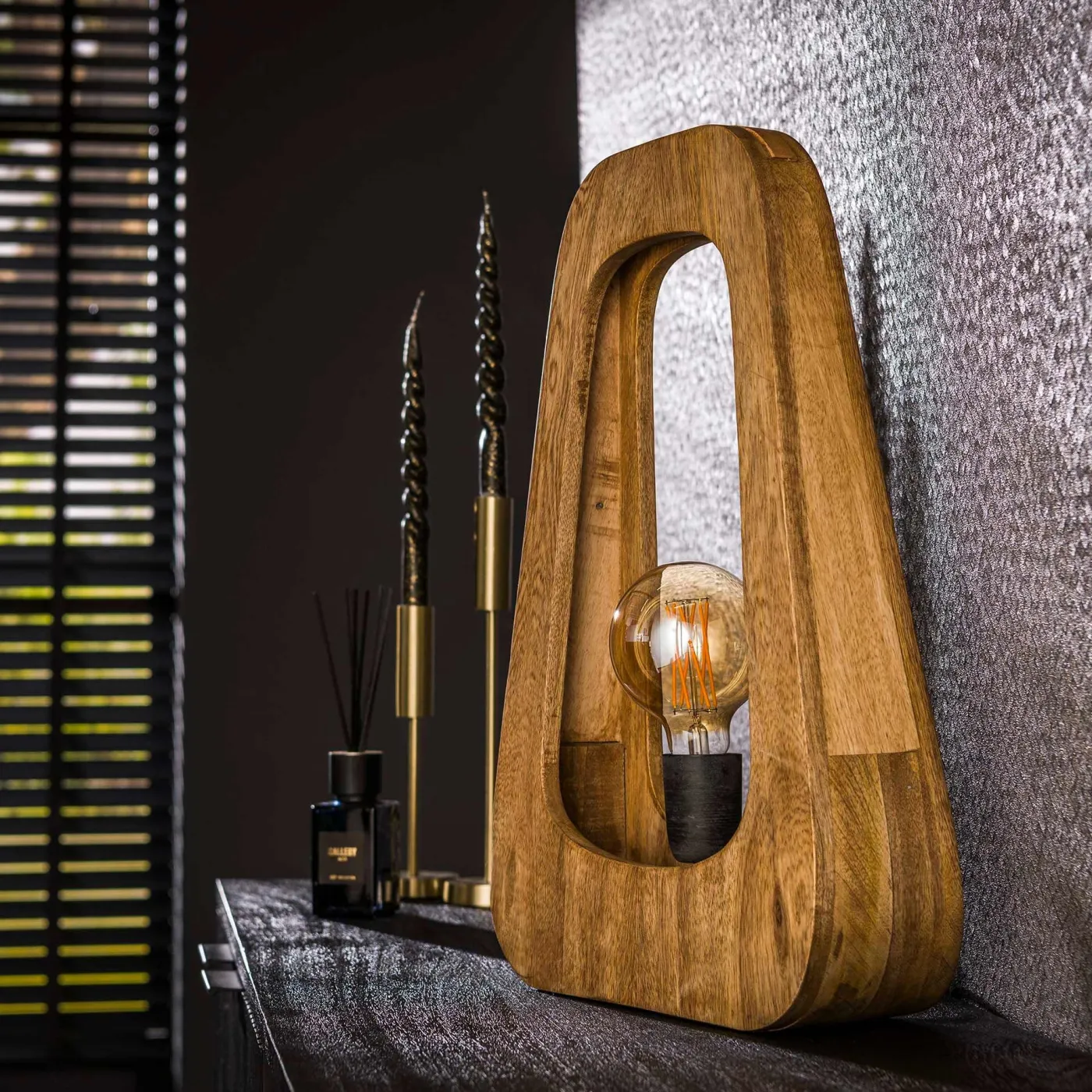 Tischlampe Bas | Mango massiv | Naturfarben