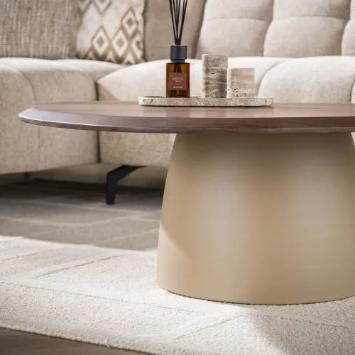 Couchtisch Zeron | dreieckig | Akazie massiv | Braun